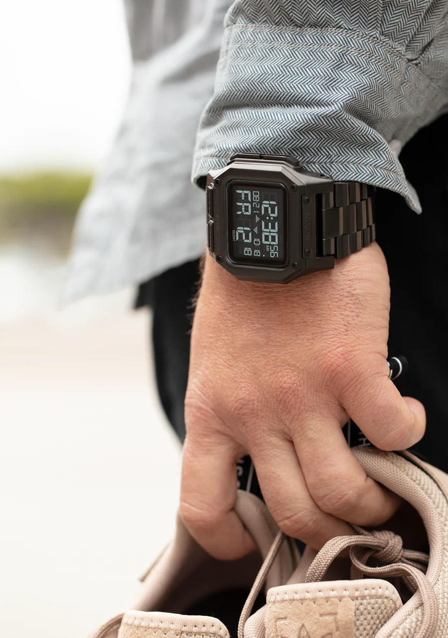 Nixon Corporal SS Matte Black / Gold
