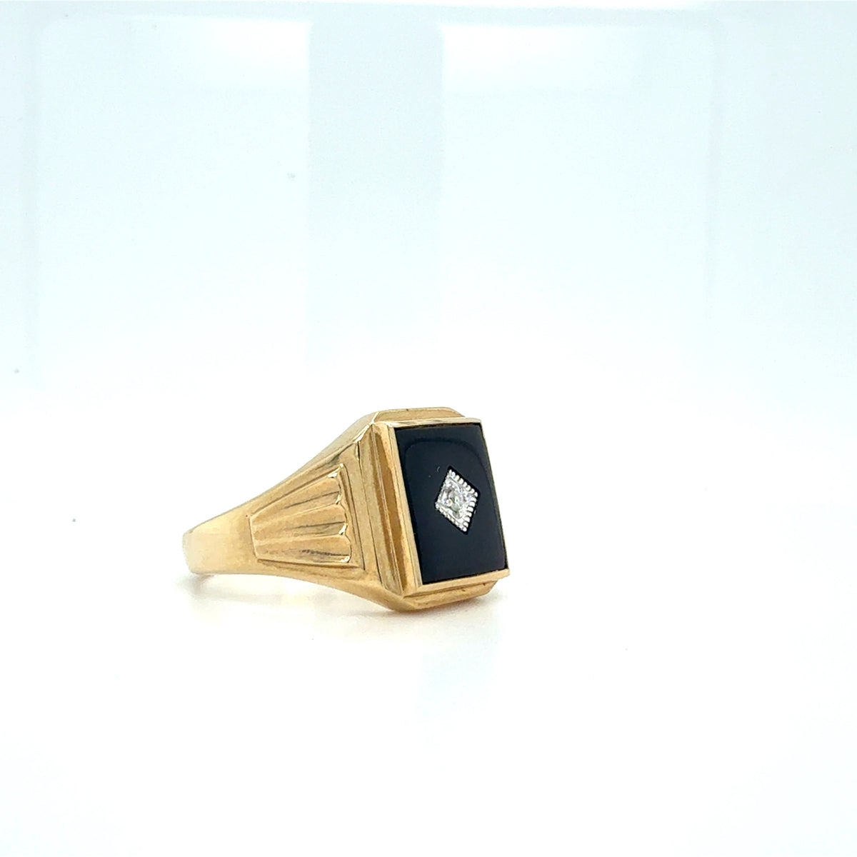 9ct Gold Black Onyx Diamond Ring