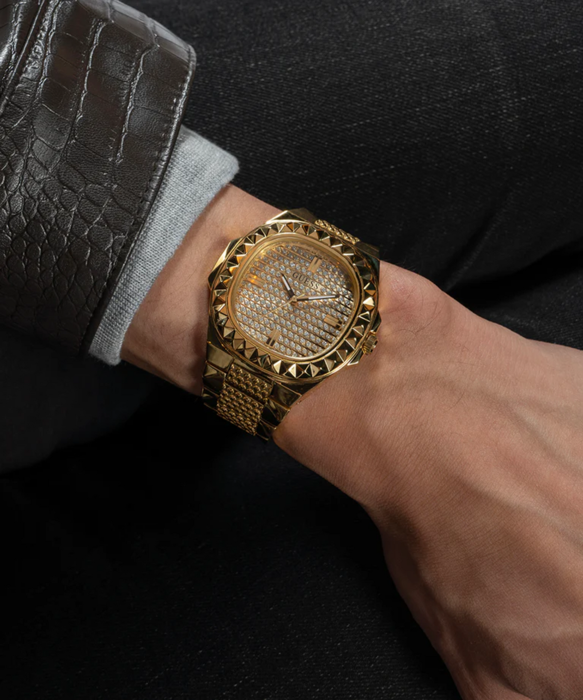 Guess GW0622G1 Gold Rebel Crystal Watch