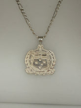 Load image into Gallery viewer, 925 Sterling Silver Samoan Shield With Chain