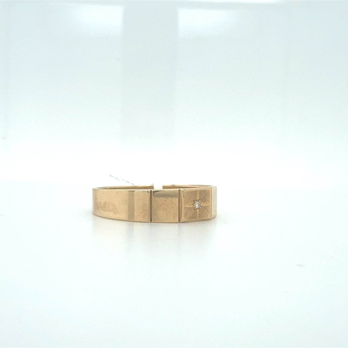9ct Gold Star Band Ring with Single Diamond Accent