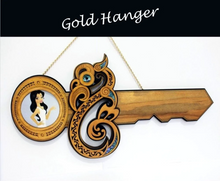 Load image into Gallery viewer, MANAIA THE GUARDIAN SPIRIT 21ST & CELEBRATION KEY With Stand