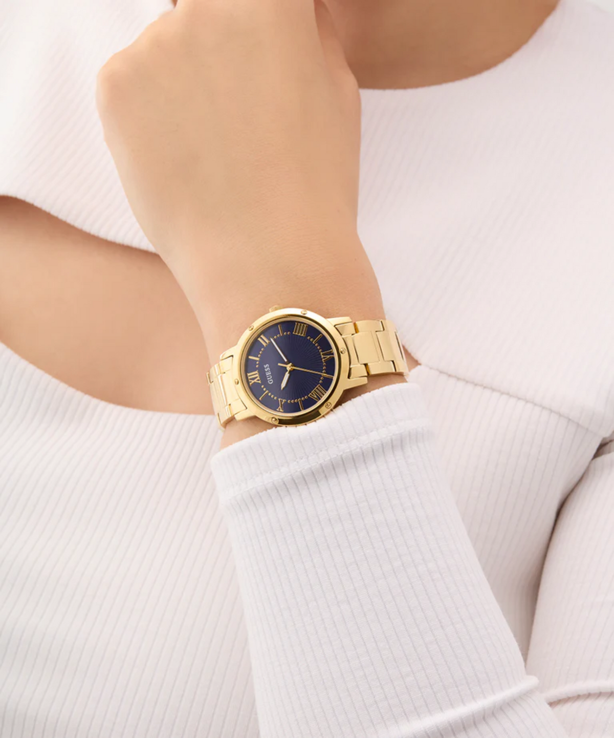 GW0404L4 GUESS Ladies Gold Tone Analogue Watch