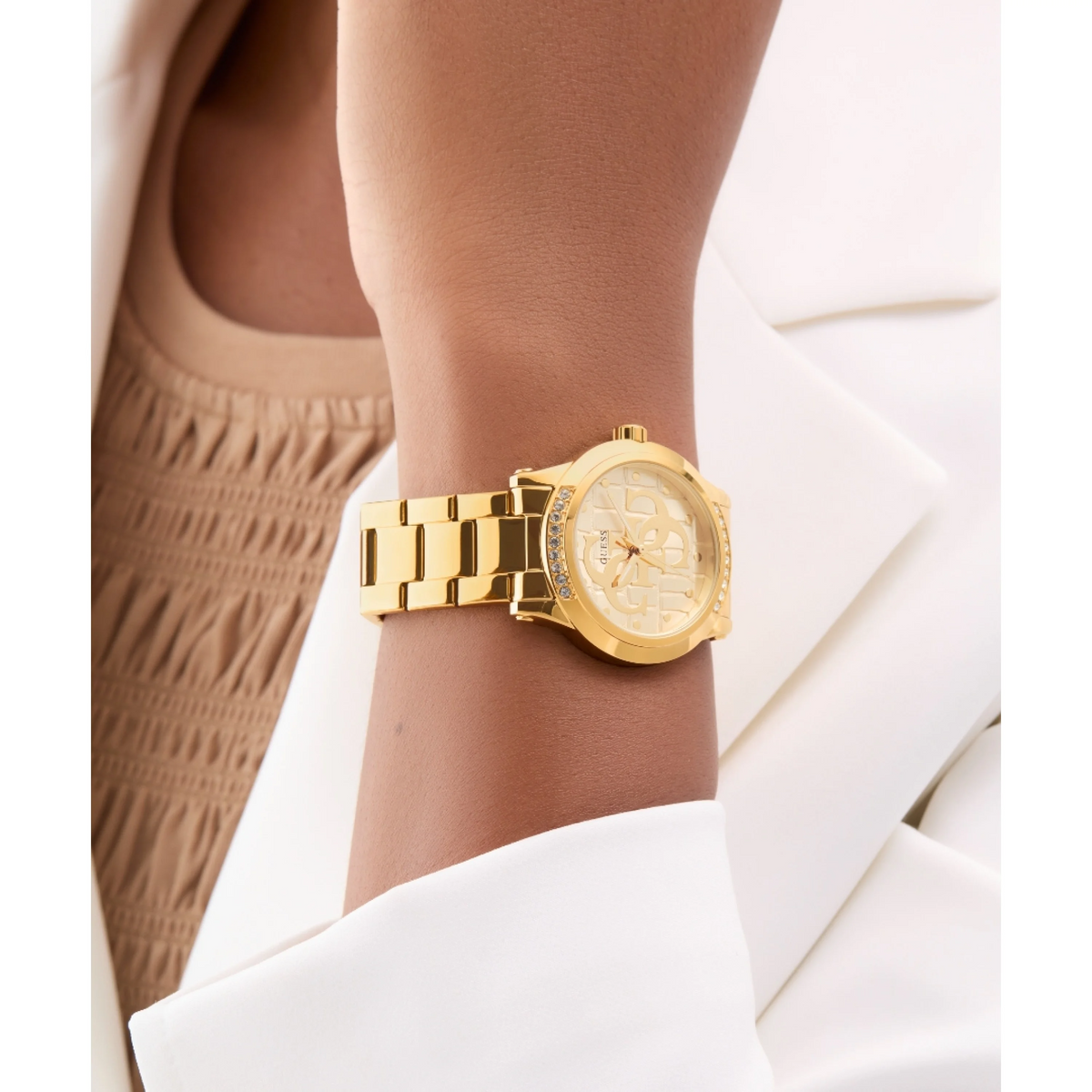 GW0861L2 GUESS Ladies Gold Tone Analogue Watch