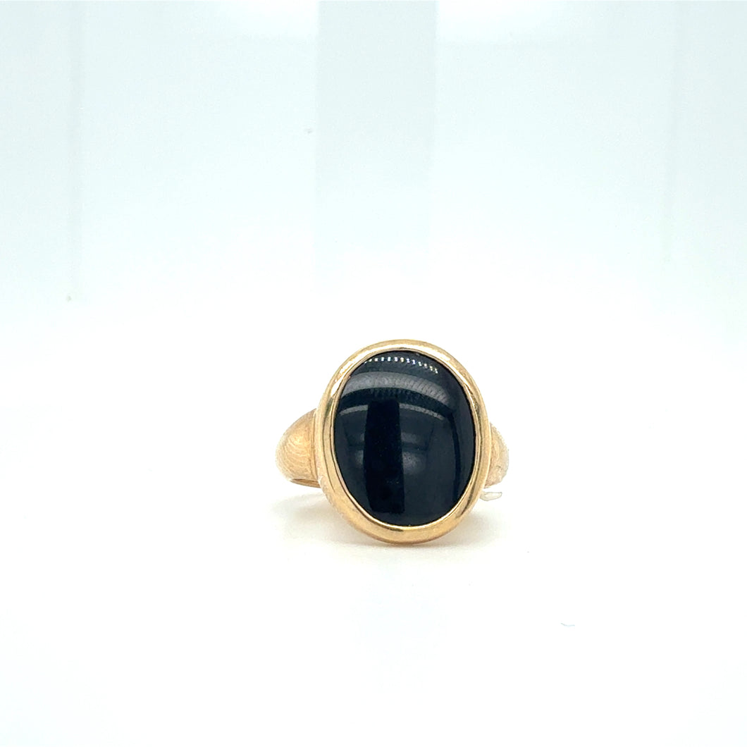9ct Gold Oval Black Onyx Ring