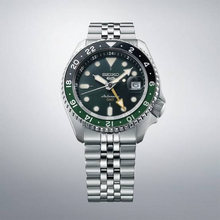 Load image into Gallery viewer, SSK035K Seiko 5 Sports Mens Automatic SKX GMT Bi-Colour Green 100M WR Watch
