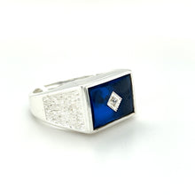 Load image into Gallery viewer, Broadway Jewellers Sterling Silver rectangle Synthetic Blue gents ring

