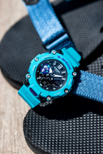 Load image into Gallery viewer, GA2200-2A Casio G-Shock CARBON CORE SERIES
