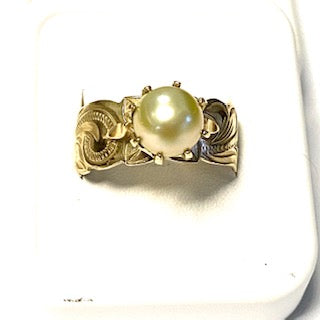 9ct. Gold 12mm Hawaiian Yellow Pearl Ring